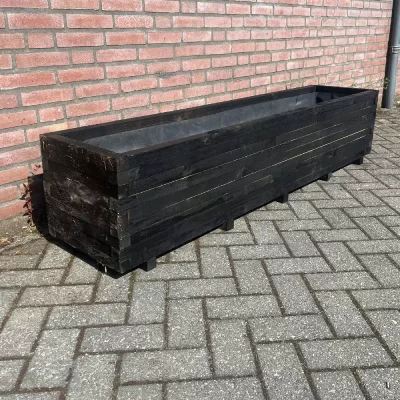 Zwarte plantenbak 180x40x40 cm